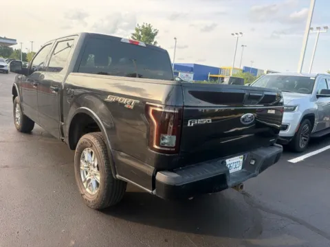 Photos of 2015 Ford F-150 XLT for sale in Gurnee, IL at CarWise Gurnee