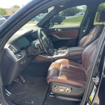 Another view of 2020 BMW X5 M50i for sale in Gurnee, IL at CarWise Gurnee