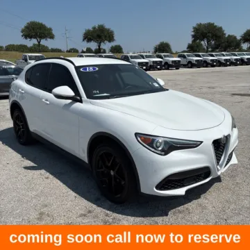 White 2018 Alfa Romeo Stelvio for sale in Gurnee, IL