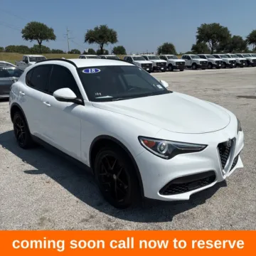 White 2018 Alfa Romeo Stelvio for sale in Gurnee, IL