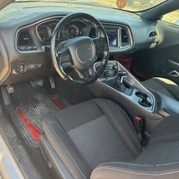 Another view of 2020 Dodge Challenger SXT for sale in Gurnee, IL at CarWise Gurnee