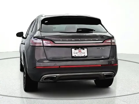 More photos of 2019 Lincoln Nautilus Reserve at CarWise Gurnee, IL