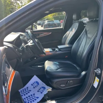Another view of 2019 Lincoln Nautilus Reserve for sale in Gurnee, IL at CarWise Gurnee