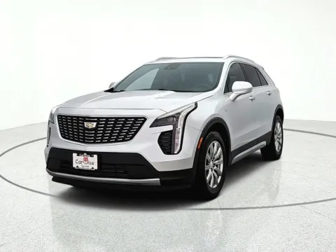 Photos of 2020 Cadillac XT4 Premium Luxury for sale in Gurnee, IL at CarWise Gurnee