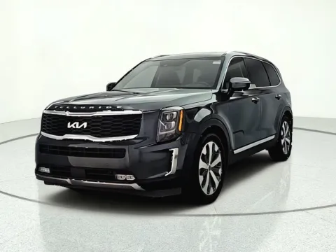 Photos of 2022 Kia Telluride SX for sale in Gurnee, IL at CarWise Gurnee
