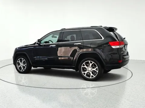 More photos of 2019 Jeep Grand Cherokee Limited at CarWise Gurnee, IL