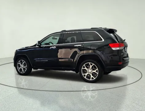 More photos of 2019 Jeep Grand Cherokee Limited at CarWise Gurnee, IL