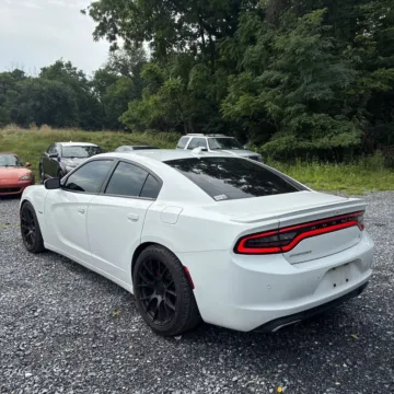 Photos of 2015 Dodge Charger R/T for sale in Gurnee, IL at CarWise Gurnee