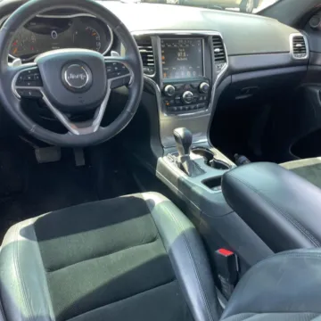 Another view of 2017 Jeep Grand Cherokee Altitude for sale in Gurnee, IL at CarWise Gurnee