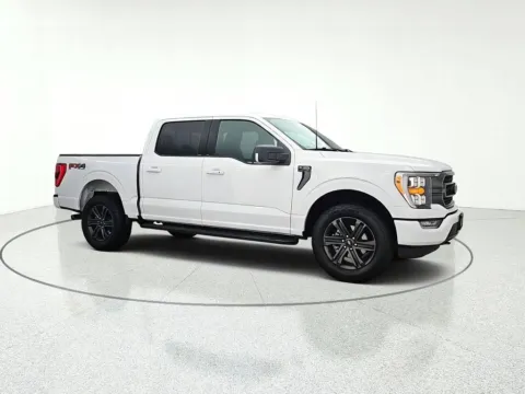 Photos of 2022 Ford F-150 XLT for sale in Gurnee, IL at CarWise Gurnee