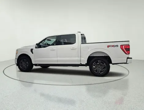 More photos of 2022 Ford F-150 XLT at CarWise Gurnee, IL