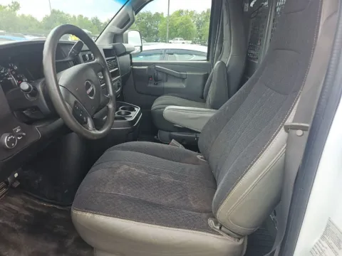 Another view of 2018 GMC Savana 2500 Work Van for sale in Gurnee, IL at CarWise Gurnee