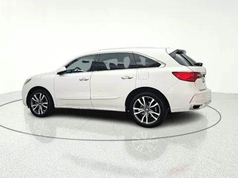 More photos of 2019 Acura MDX 3.5L Advance Package at CarWise Gurnee, IL