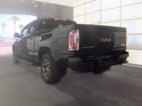 Photos of 2017 GMC Canyon SLE1 for sale in Gurnee, IL at CarWise Gurnee