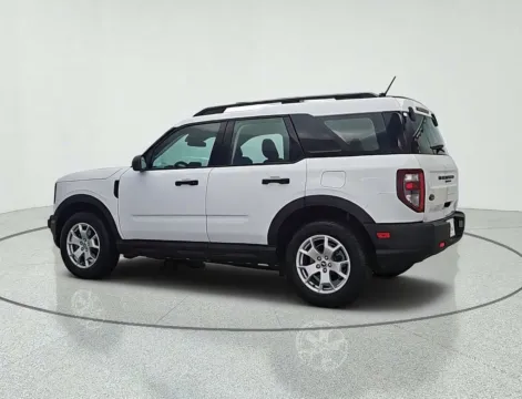 More photos of 2021 Ford Bronco Sport at CarWise Gurnee, IL