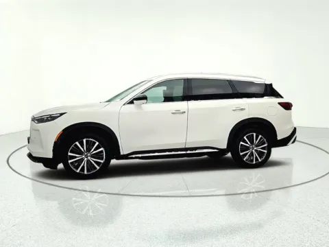 Another view of 2023 INFINITI QX60 Sensory for sale in Gurnee, IL at CarWise Gurnee