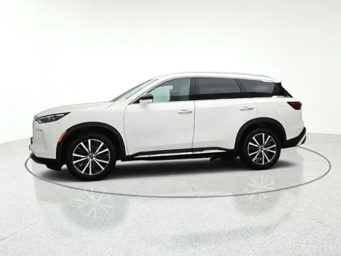 Another view of 2023 INFINITI QX60 Sensory for sale in Gurnee, IL at CarWise Gurnee