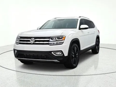 Photos of 2019 Volkswagen Atlas SEL Premium for sale in Gurnee, IL at CarWise Gurnee