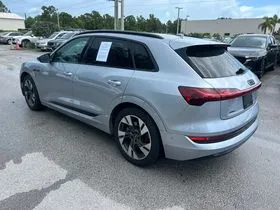 Photos of 2022 Audi e-tron Premium for sale in Gurnee, IL at CarWise Gurnee