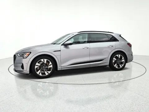 Another view of 2022 Audi e-tron Premium for sale in Gurnee, IL at CarWise Gurnee