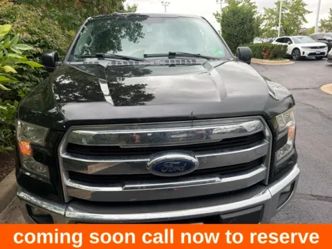 Black 2016 Ford F-150 Lariat for sale in Gurnee, IL