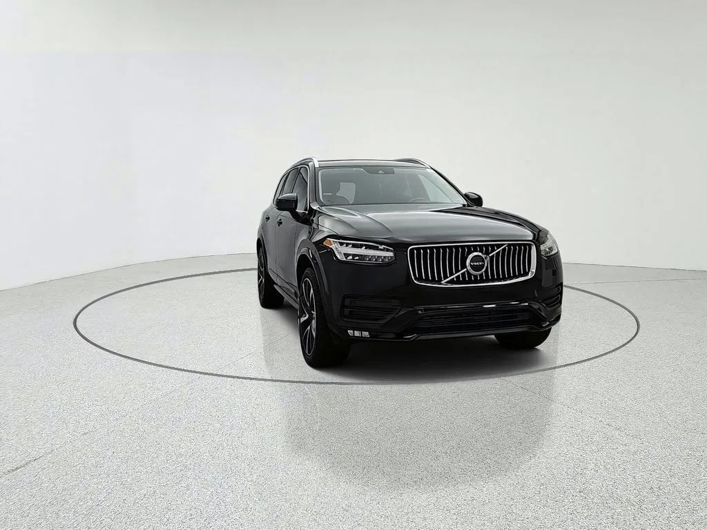 Black 2020 Volvo XC90 T6 Momentum for sale in Gurnee, IL
