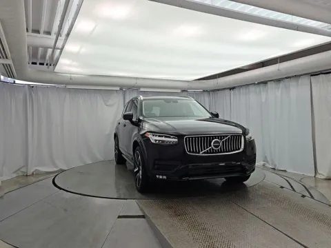 Black 2020 Volvo XC90 T6 Momentum for sale in Gurnee, IL