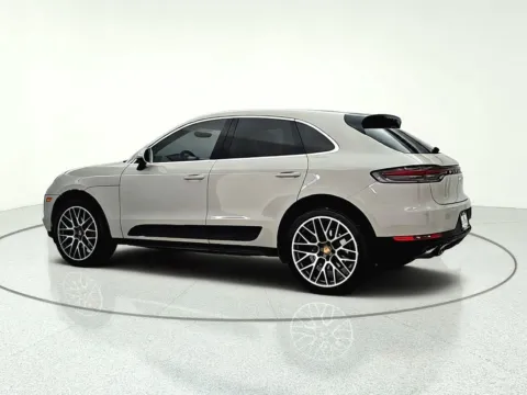 More photos of 2021 Porsche Macan S at CarWise Gurnee, IL