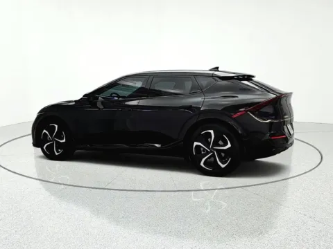 More photos of 2022 Kia EV6 GT-Line at CarWise Gurnee, IL