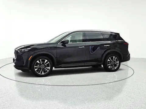 Another view of 2024 INFINITI QX60 LUXE for sale in Gurnee, IL at CarWise Gurnee