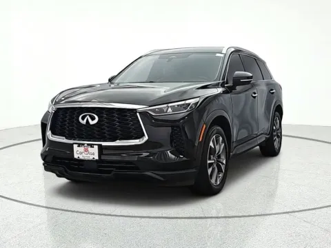 Photos of 2024 INFINITI QX60 LUXE for sale in Gurnee, IL at CarWise Gurnee