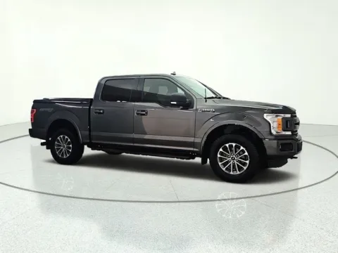 Photos of 2018 Ford F-150 XLT for sale in Gurnee, IL at CarWise Gurnee
