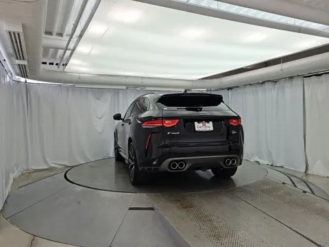 More photos of 2020 Jaguar F-PACE SVR at CarWise Gurnee, IL