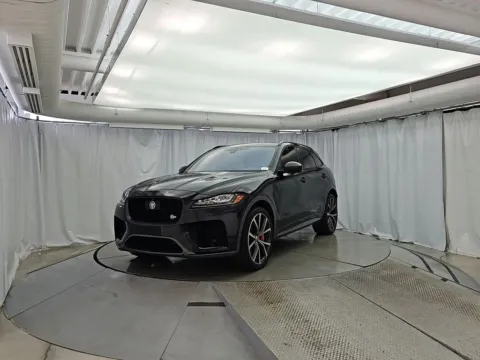 Photos of 2020 Jaguar F-PACE SVR for sale in Gurnee, IL at CarWise Gurnee