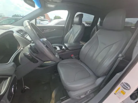 Another view of 2019 Lincoln Nautilus Reserve for sale in Gurnee, IL at CarWise Gurnee