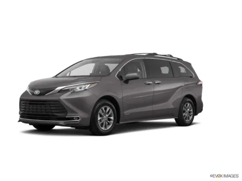 Gray 2021 Toyota Sienna XLE for sale in Gurnee, IL