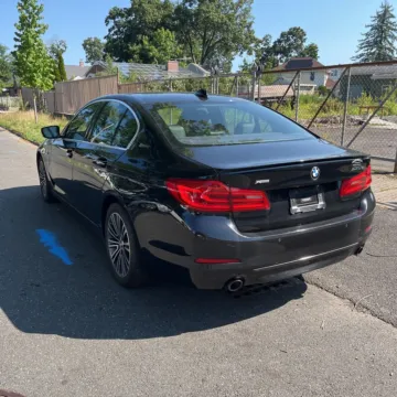 Photos of 2018 BMW 5 Series 530e xDrive iPerformance for sale in Gurnee, IL at CarWise Gurnee