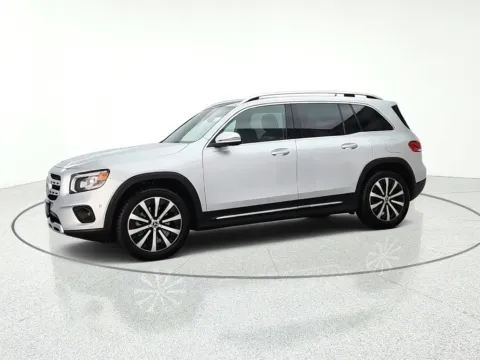 Another view of 2020 Mercedes-Benz GLB 250 for sale in Gurnee, IL at CarWise Gurnee