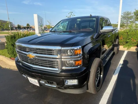 Photos of 2014 Chevrolet Silverado 1500 High Country for sale in Gurnee, IL at CarWise Gurnee