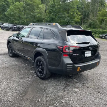Photos of 2022 Subaru Outback Wilderness for sale in Gurnee, IL at CarWise Gurnee