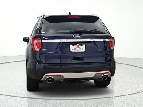 More photos of 2017 Ford Explorer XLT at CarWise Gurnee, IL