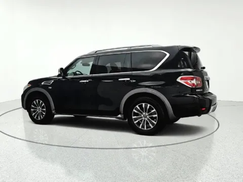 More photos of 2018 Nissan Armada SL at CarWise Gurnee, IL