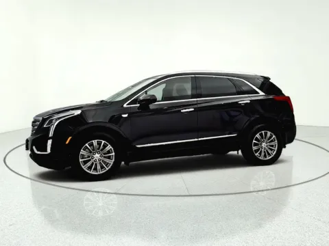 Another view of 2017 Cadillac XT5 Luxury for sale in Gurnee, IL at CarWise Gurnee