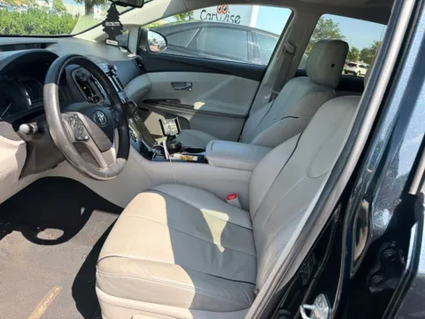 Another view of 2014 Toyota Venza XLE for sale in Gurnee, IL at CarWise Gurnee