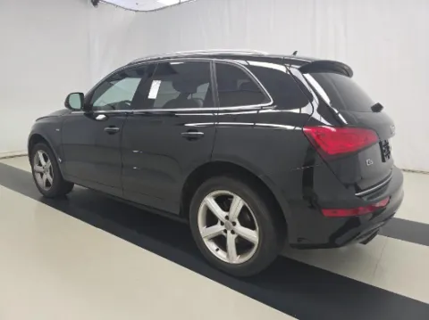 Photos of 2017 Audi Q5 2.0T Premium Plus for sale in Gurnee, IL at CarWise Gurnee