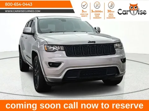 Silver 2018 Jeep Grand Cherokee Altitude for sale in Gurnee, IL