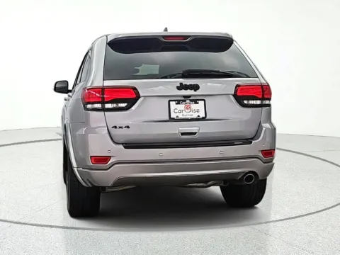 More photos of 2018 Jeep Grand Cherokee Altitude at CarWise Gurnee, IL