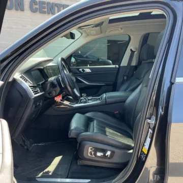 Another view of 2019 BMW X7 xDrive40i for sale in Gurnee, IL at CarWise Gurnee