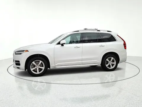 Another view of 2018 Volvo XC90 T5 Momentum for sale in Gurnee, IL at CarWise Gurnee