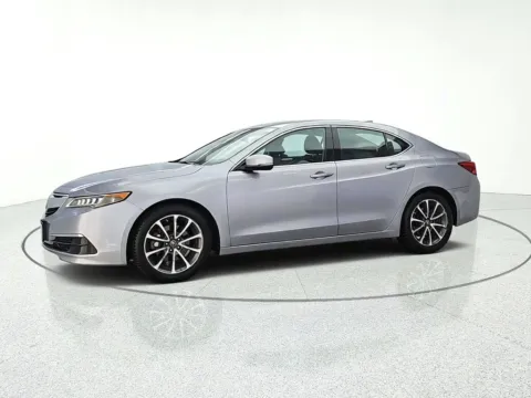 More photos of 2015 Acura TLX 3.5L V6 at CarWise Gurnee, IL